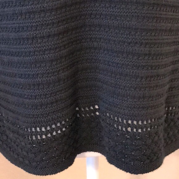 GAP 3/4 Sleeve Black Cotton Sweater - Picture 3 of 13